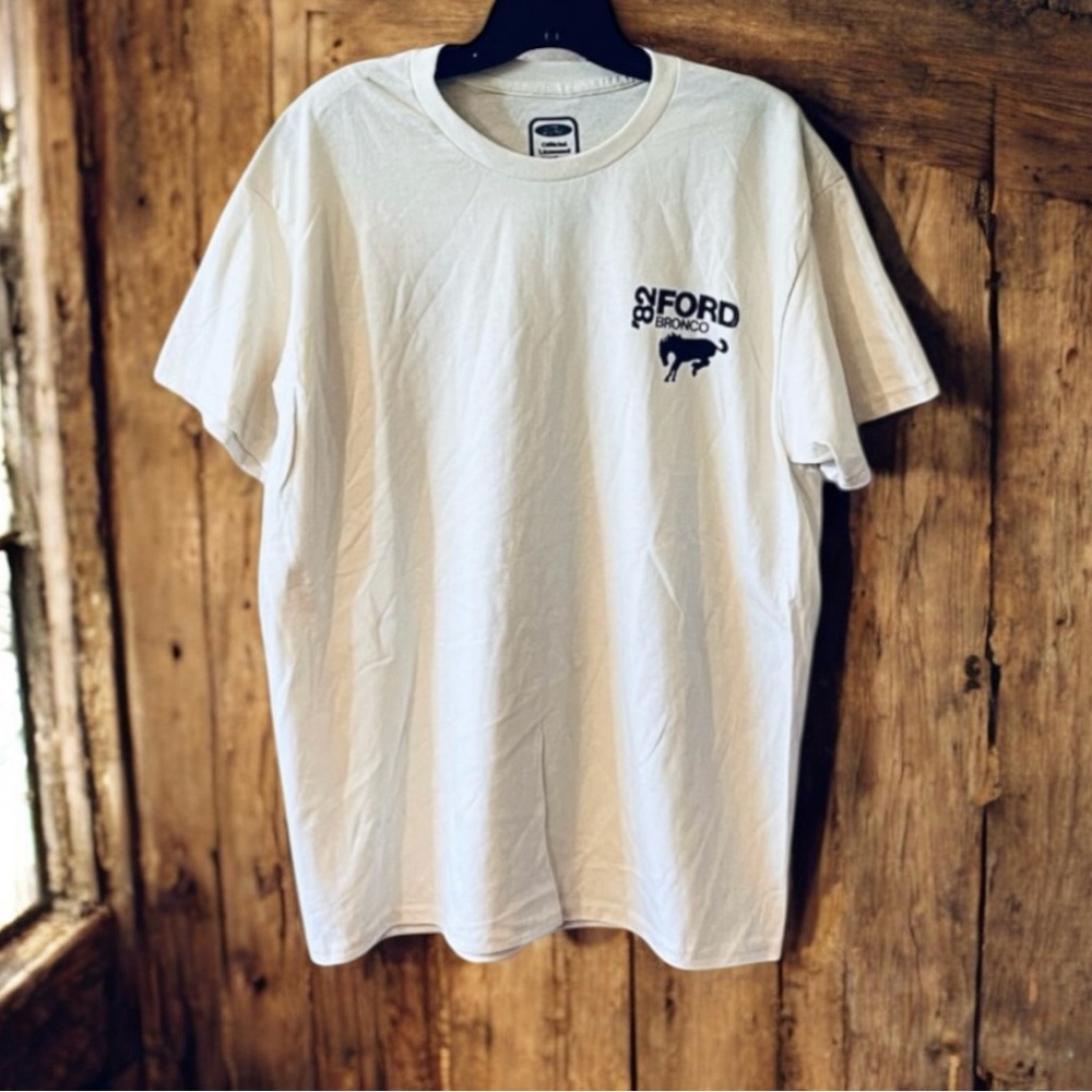NWOT Hybrid Apparel Men’s Ford Bronco ‘82 Crest Graphic Tee Shirt